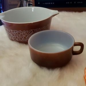 PYREX "Woodland" Brown Bowl & 1 FIREKING SOUP BOWL
